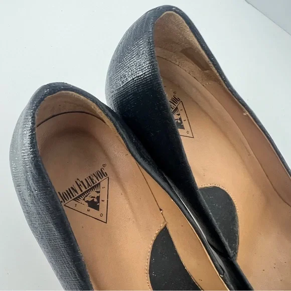 John Fluevlog | Black Textured Heels - Picture 5 of 14